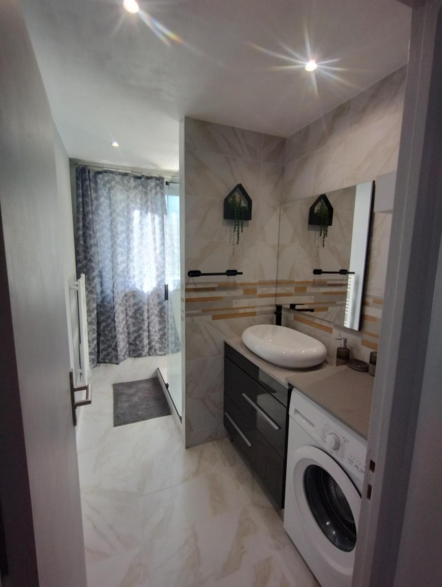 Appartement Le Tresor D'Amour นอยเยส์-ซัวร์-แช ภายนอก รูปภาพ